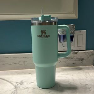 USED Stanley adventure tumbler color Bay